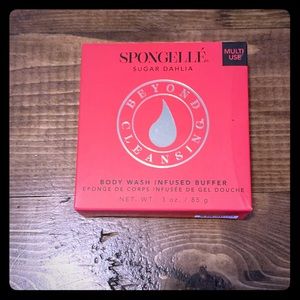 Spongelle Sugar Dahlia Body Wash Infused Buffer
